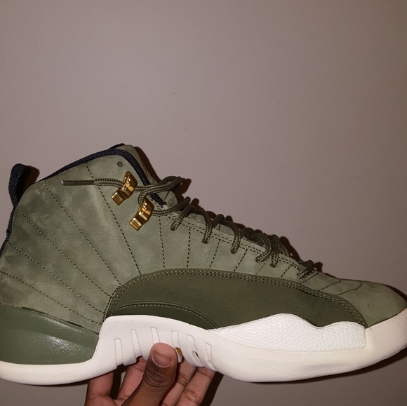 Jordan 12 Retro Chris Paul Class of 2003 - Picture 8 of 8